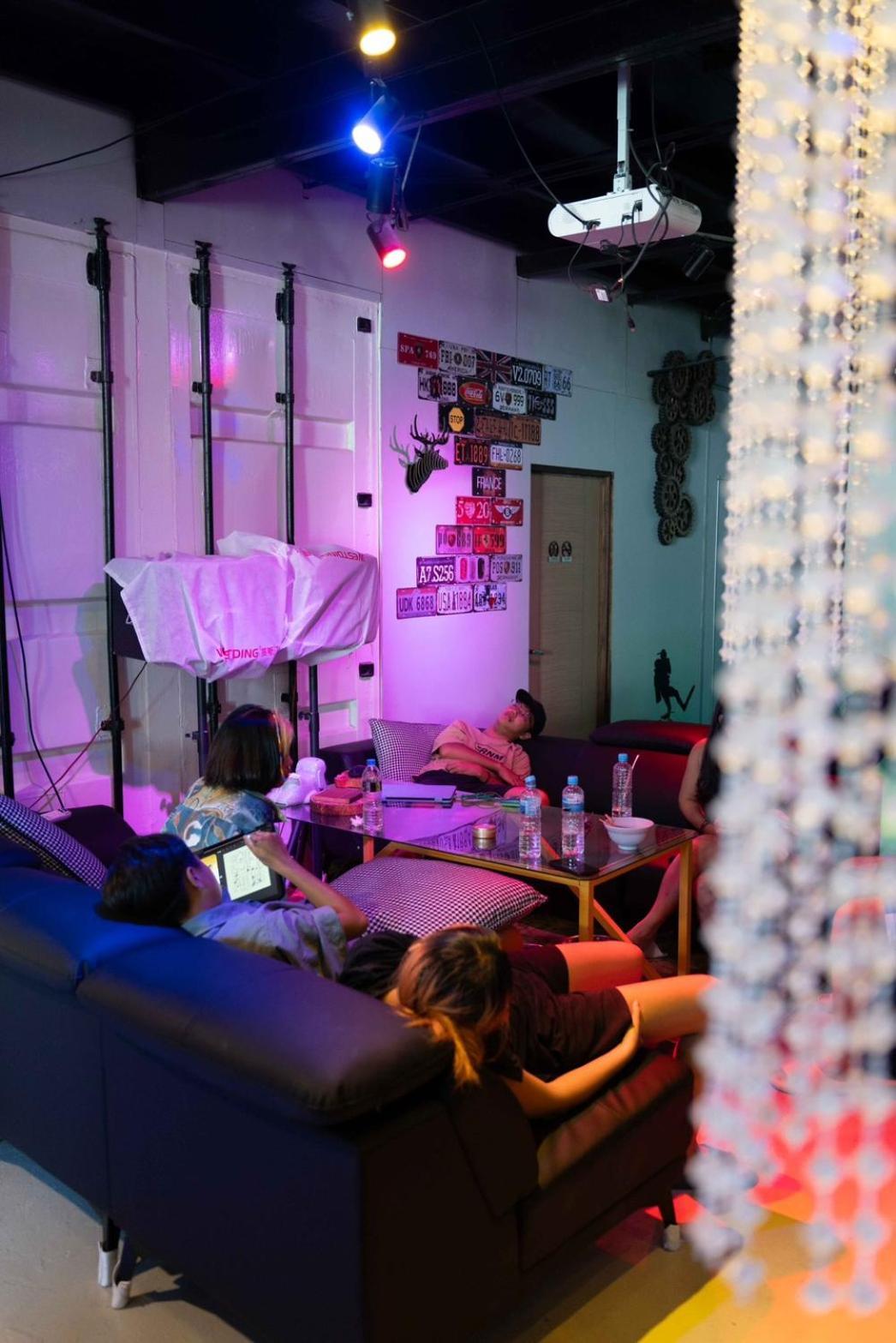 20Ft Sea Attic Apartment กรีนไอแลนด์ ภายนอก รูปภาพ